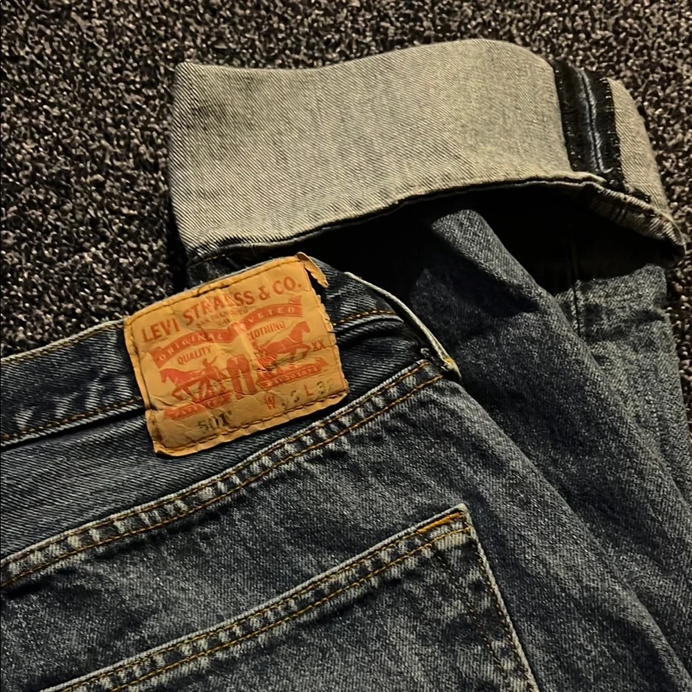 Levi's Blue Denim Jeans - Picture 3 of 3